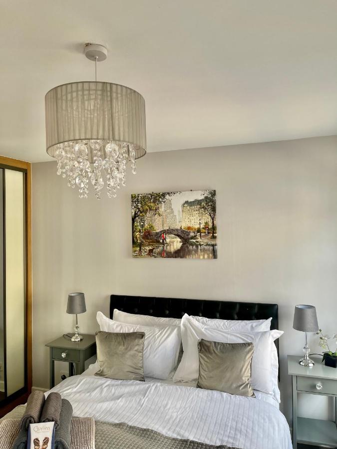 Trinity Apartments Four 1-Bedroom Apts Waterford City Centre Extérieur photo