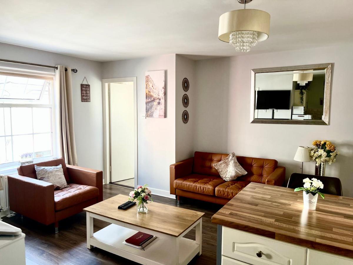 Trinity Apartments Four 1-Bedroom Apts Waterford City Centre Extérieur photo