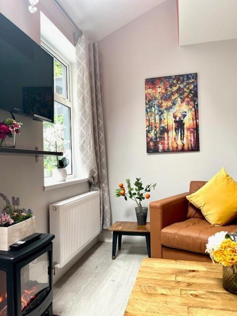 Trinity Apartments Four 1-Bedroom Apts Waterford City Centre Extérieur photo